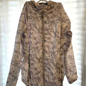 New Balance White Grey Camo Mesh Wind Rain Jacket Medium